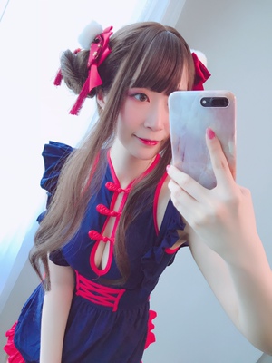 可以说非常喜欢这件了！！特意买了头饰和做了头发！超级可爱
