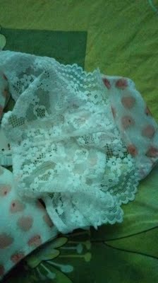 还可以跟图片一样，就是内裤真的&hellip;&hellip;超级显情趣，单纯的妹子应该都不怎么喜欢，但是内衣超级好看