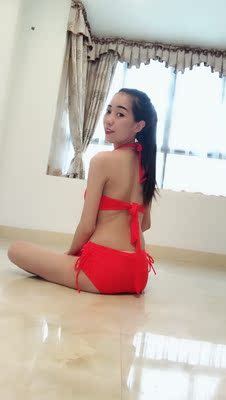 颜色很正跟图片效果一样,质量也很好,很有弹性穿起来很舒服,根据客服推荐的码数买的刚合适,物流很快哈包装高大上,你家客服态度也很好,本人162,88斤穿上很显身材,有一块纱巾可以做遮挡,国庆要去游玩,特地提前买的 颜色很正跟图片效果一样,质量也很好,很有弹性穿起来很舒服,根据客服推荐的码数买的刚合适,物流很快哈包装高大上,你家客服态度也很好,本人162,88斤穿上很显身材,有一块纱巾可以做遮挡,国庆要去游玩,特地提前买的