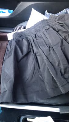 面料很好 裙型很好  做工不错