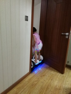 傲凤 平衡车儿童双轮电动扭扭车智能漂移车两轮成人代步车思维车