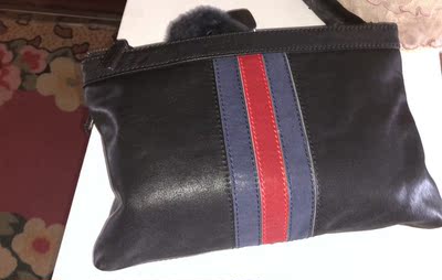 【揭秘】菲卡奴男包怎么样，质量很差是真的吗