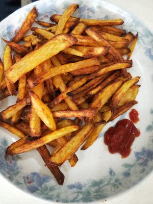 目前看来飞利浦空气炸锅怎么样，质量很差是真的吗