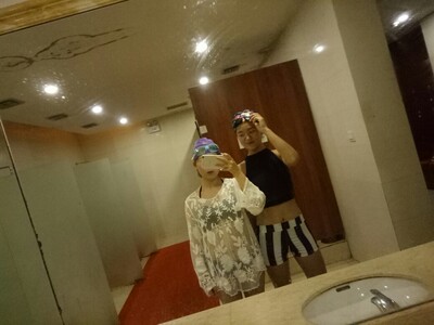 好看,但是材质很硬 好看,但是材质很硬