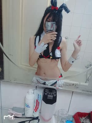 很好看哦 布料有些廉价其他都还不错