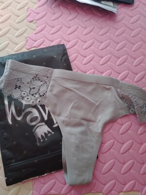 春有百花秋有月 夏有凉风冬有雪 若无闲事挂心头 便是人间好时节 ,看起来质量不错,手感很好 春有百花秋有月 夏有凉风冬有雪 若无闲事挂心头 便是人间好时节 ,看起来质量不错,手感很好