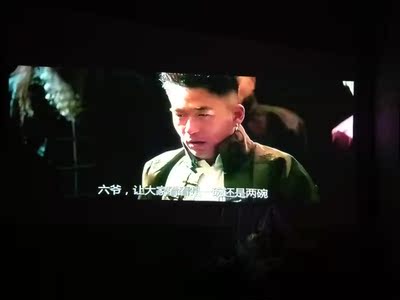 目前看来揭秘坚果J6S和峰米FMWS01C投影仪那个好，优缺点区别是啥，哪款更受用户青睐