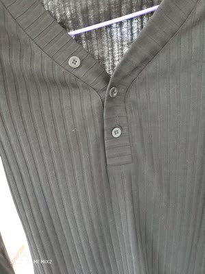 买的纯黑色的,收到面料很好,有松紧度的,样式也很好看,买来就洗掉了,觉得传上应该会有点小性感,打底妥妥的! 买的纯黑色的,收到面料很好,有松紧度的,样式也很好看,买来就洗掉了,觉得传上应该会有点小性感,打底妥妥的!