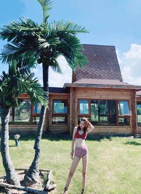 泳衣炒鸡显身材~质量也很好,下单很快就发货了~客服态度也超赞~为老板打call 泳衣炒鸡显身材~质量也很好,下单很快就发货了~客服态度也超赞~为老板打call