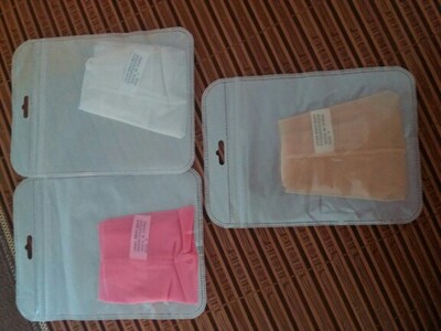 买了两条送了一条西瓜红，感觉穿不到太久，肯定很凉快，东西物流挺快，五星好评。