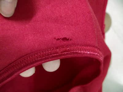 这个价位也不便宜了,人家买五块钱一条的质量都要比这个好,太失望了,买了烂东西回家 这个价位也不便宜了,人家买五块钱一条的质量都要比这个好,太失望了,买了烂东西回家