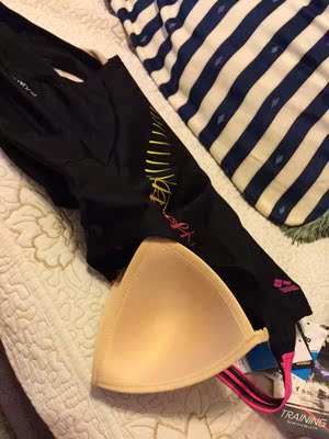 店家发货很快,宝贝已经收到,试了一下,觉得比别的牌子差不多,没有特别的地方 店家发货很快,宝贝已经收到,试了一下,觉得比别的牌子差不多,没有特别的地方