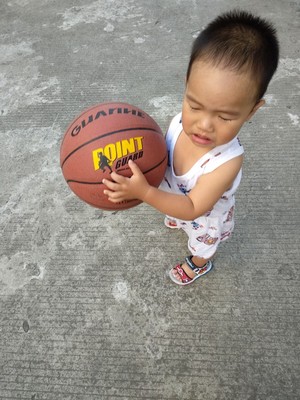 讨论冠合篮球怎么样,冠合质量如何,值得入手吗