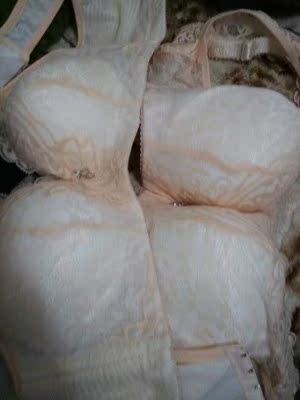 很好穿的内衣很适合我去，一共是买了四件了 以后还会继续关顾 想。