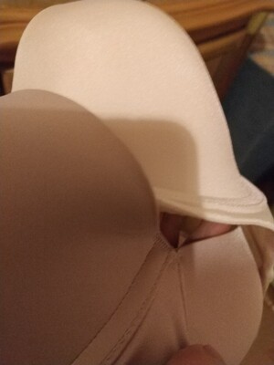 东西不错，柔软舒贴，往后穿穿看，懒人是希望找到自己喜欢的东西，然后黏牢的，希望自己会回购的