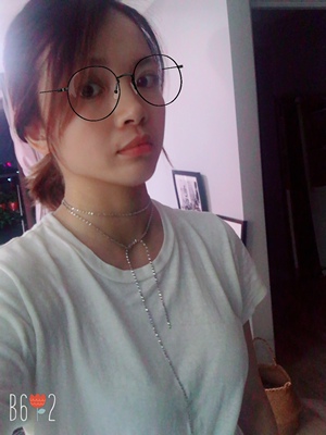 非常好穿！马上又下单灰色白色，我也是有点癫