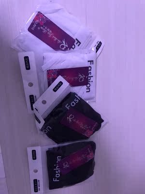 独立包装的，都拆开看了质量挺好的，没有多余的线头，网纱也挺结实的，穿之前特意洗了一下，没有掉色可以放心的穿了，会回购