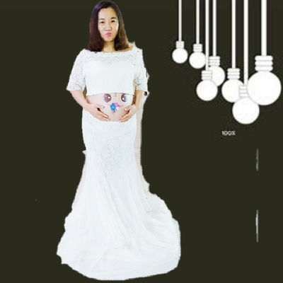 衣服收到了，有一种淡淡的香味，立马让老公帮我拍了，30周了，去摄影店拍太累太辛苦啦。就让老公在家帮我拍了，然后自己后期又抠图换上其它背景，效果很好，特别好看。大爱。