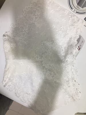 第一次买是在四五天前。这是第二次买。内内穿着很舒服，昨天洗了一下，质量很好。穿着也不卡pp。下次还会来的。很实惠。这个价格在店里买不到。