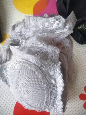 洗了买变形，穿着舒服就跟没穿是的，不像其他款的穿着累