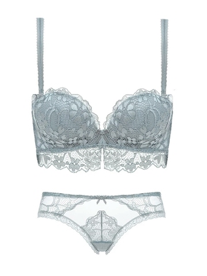 实物与图片没有色差,款式很漂亮,符合我的预期。 实物与图片没有色差,款式很漂亮,符合我的预期。