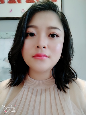 衣服很喜欢，弹力很大，干净到没话说。