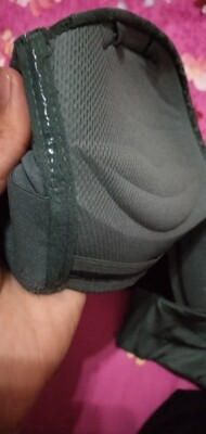 二次购买，以前是三四个月以前买的，因为在哺乳期后来隔奶胸小了，就又选择在这二次购买，因为穿着舒服，比我在外面买一百多的穿着舒服，看上的可以下单，还有我发现绿色这款式对于小胸可以当无肩带内衣，还有胶防滑的，可以两穿