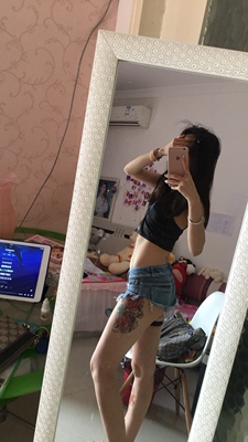 裤子很性感 适合瘦的人穿 下次再来买哦 裤子很性感 适合瘦的人穿 下次再来买哦