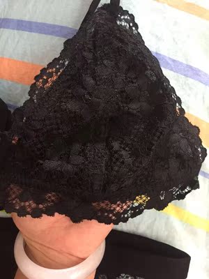 夏天穿这款真是超级舒服，质量做工都高大上，超性感哦