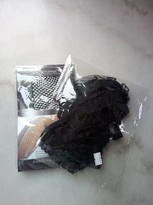 网袜加吊带裤更有女人味啦 网袜加吊带裤更有女人味啦