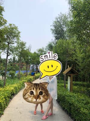 穿上很显身材、超赞、就是泡温泉里面的拖鞋太不搭😂