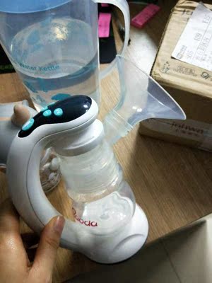 挺好的，大宝一直用开宝德的奶瓶，昨天还去店铺里给大宝又买了一个水杯，吸奶器看店里很贵，就选择网上买了，质量都是一样的，省了不少