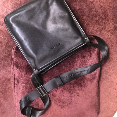 真实使用感受法兰穆勒男包怎么样,质量差不差呢,亲身使用经历曝光