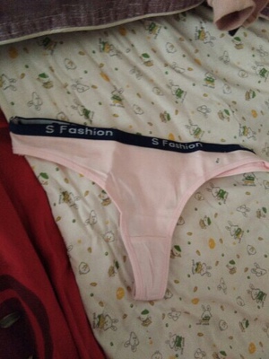 穿着确实不错,准备再买两条,穿着不磨,棉质很好,这价位也绝对良心价,准备多买个,替换穿,很成功的一次购物👍 穿着确实不错,准备再买两条,穿着不磨,棉质很好,这价位也绝对良心价,准备多买个,替换穿,很成功的一次购物👍