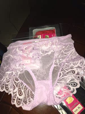 己收到，谢谢店家送的礼物，第二次买啦，穿着很舒服。