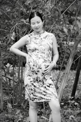 买来自己拍孕妇照用的,效果还不错,弹性很大,不掉色,无异味! 买来自己拍孕妇照用的,效果还不错,弹性很大,不掉色,无异味!