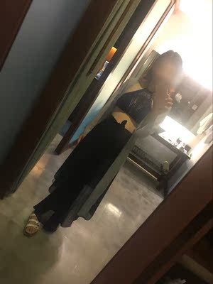 普吉岛玩耍中……泳衣挺好、保守中透着点性感,又带点中国风,自己搭配防晒巾防晒衣都可以直接出门也不突兀。穿了一天,下次也不会再穿,会图新鲜再买。所以走咸鱼卖吧……M码,我164,103斤,平时穿75C。 普吉岛玩耍中……泳衣挺好、保守中透着点性感,又带点中国风,自己搭配防晒巾防晒衣都可以直接出门也不突兀。穿了一天,下次也不会再穿,会图新鲜再买。所以走咸鱼卖吧……M码,我164,103斤,平时穿75C。