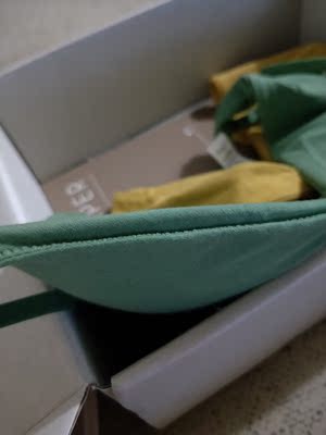 内垫不太贴合,其它方面都很好 内垫不太贴合,其它方面都很好