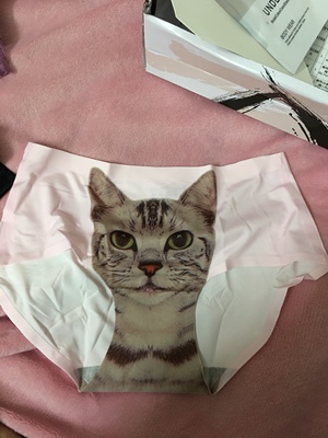 好看。。。。。非常满意,质量很好 好看。。。。。非常满意,质量很好