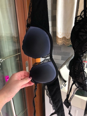 内衣超好看,喜欢这个灰色,很轻,洗过也不掉色,穿上也舒服,大小合适,同时买了两间很划算,五星好评 内衣超好看,喜欢这个灰色,很轻,洗过也不掉色,穿上也舒服,大小合适,同时买了两间很划算,五星好评