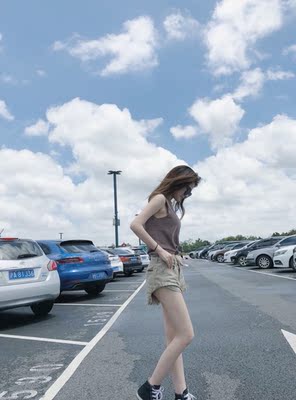 买莎的短裤 裙子选最小码都是太大 哭