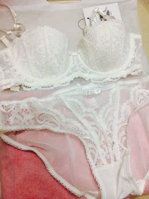 这也太少女心了吧!质感很好,蕾丝精致,包装精美 这也太少女心了吧!质感很好,蕾丝精致,包装精美