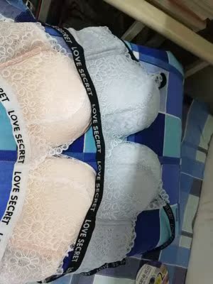 终于收到我需要的宝贝了，东西很好，价美物廉，包装 特精致, 面料也很好, 穿着很舒服,一点都不勒, 没有平常内衣的那种束缚感, 感觉价钱也很便宜, 值得购买 