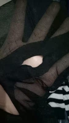 垃圾，颜色跟图片不符合，送来还是坏的