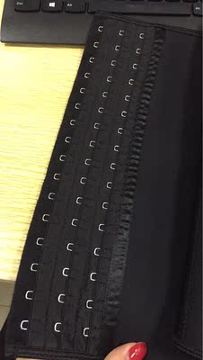 因为本仙女很懒，不想每一件商品都一样一样地去写好评，所以特意写了这样一个评论。这件商品无论是质量、材质还是款式，都是本仙女所中意的，如果本仙女不喜欢的话，本仙女收到货肯定会很生气的，那么这个评论肯定会变成喋喋不休，怨气横生那种。祝看到这条评论的各位小仙女们永远年轻漂亮美丽大方，永远都是17岁。