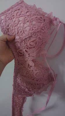 不错的内衣哦，已经第三次购买了，以后就认你们家了，我喜欢这种穿上不显胸的款式，好评么么哒