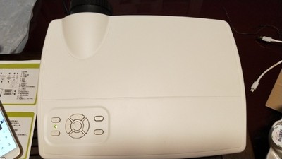 目前看来福满门投影仪怎么样,质量假不假呢,亲身使用三个月感受揭秘