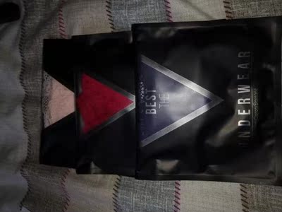 原本以为20几元的内裤质量应该不会太好,但是今天收到货,我发现有的时候价钱和实物的确不成正比!质量超级好,包装也很漂亮!穿着应该会舒服,不会很勒肉,喜欢的不要犹豫啦! 原本以为20几元的内裤质量应该不会太好,但是今天收到货,我发现有的时候价钱和实物的确不成正比!质量超级好,包装也很漂亮!穿着应该会舒服,不会很勒肉,喜欢的不要犹豫啦!