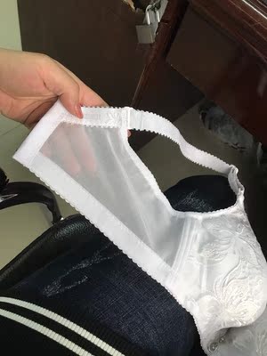 质量挺好的，宽背带调整型的穿起来不会勒肉，好评