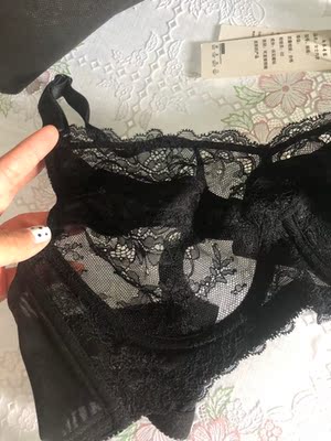 回购n次,质量很好穿鞋也很舒适,关键是显胸小,买了两年多了,以后也不会换家的😄 回购n次,质量很好穿鞋也很舒适,关键是显胸小,买了两年多了,以后也不会换家的😄